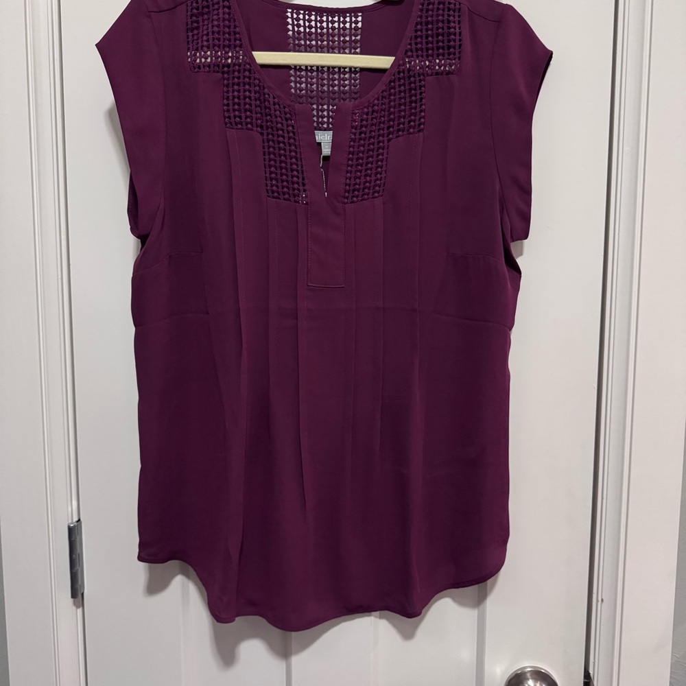 Daniel Rainn Plum Sleeveless Blouse size M - NWT